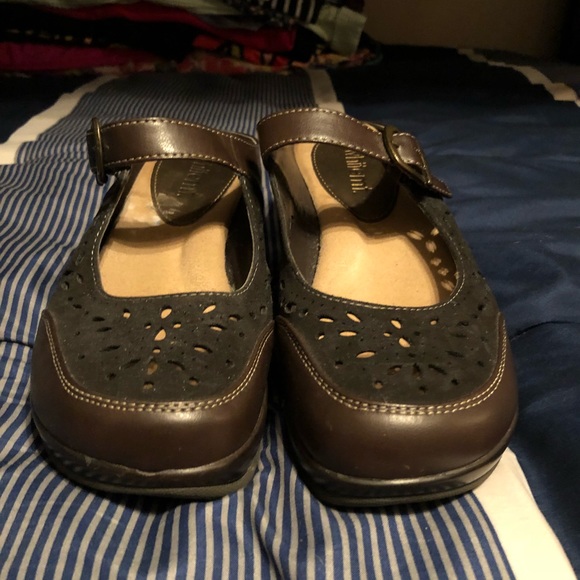 Whitemt Shoes - Woman’s Shoes